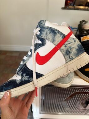 Nike Dunk High “Washed Denim”